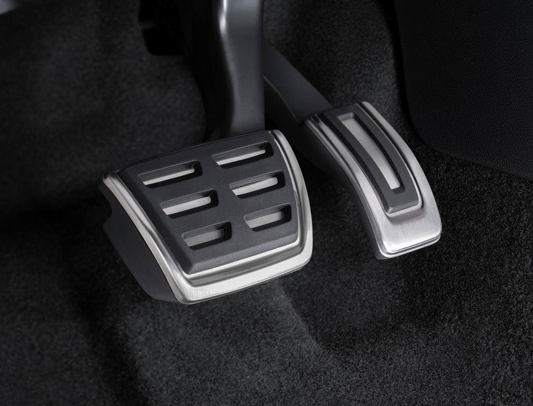 Nakładki na pedały - do wersji ze skrzynią DSG