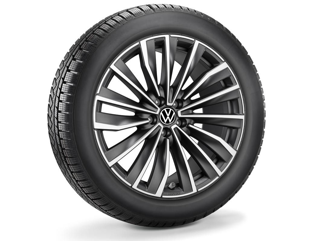 Koło zimowe VW ID3z oponą Goodyear,R20, prawe