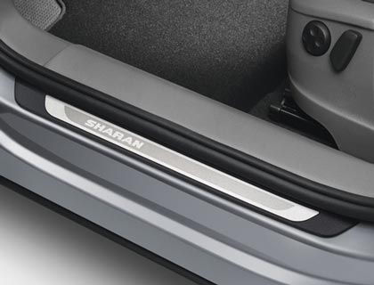 Listwy progowe ze stali szlachetnej Sharan