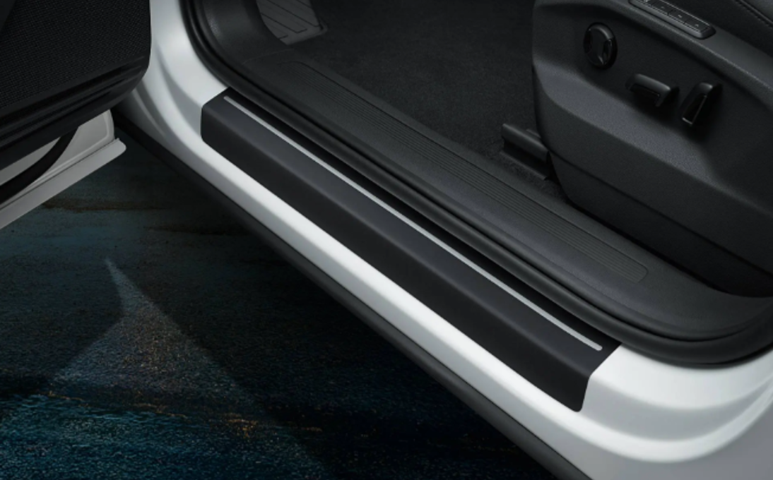 Folie ochronne progów, czarno-srebrne