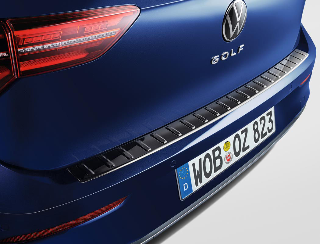 Listwa ochronna na zderzak Golf 8, lakier fortepianowy, czarna