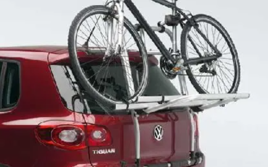 Bagażnik 2 rowery na pokrywę bagażnika Tiguan -> 2015