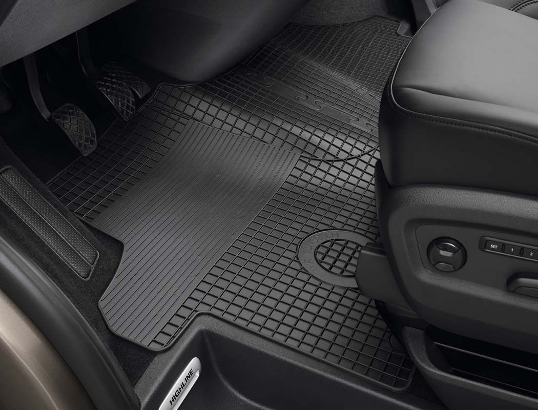 Dywaniki gumowe tył, pierwszy rząd pasażerski, VW T6/T6.1